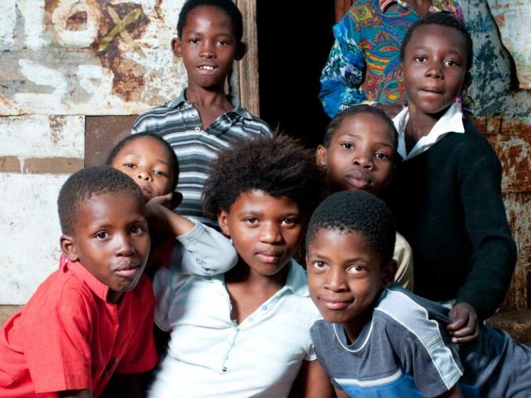 Tsvaga Maitiro Ekutarisa Kubvumidzwa muChirongwa cheBolsa Fam&iacute;lia 2023