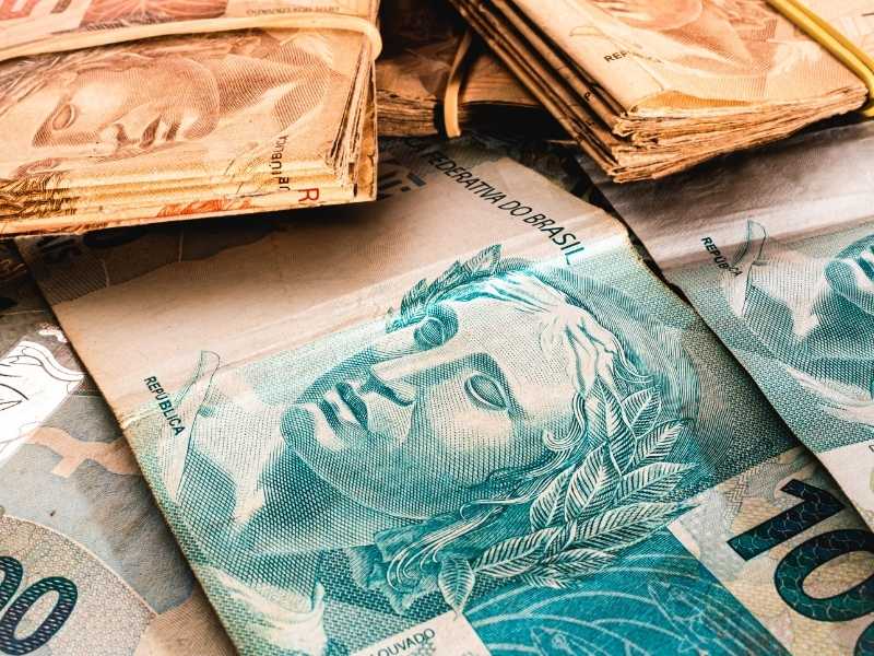 Liberação de Saque de R$900 para Brasileiros: Instruções para Efetuar o Retiro