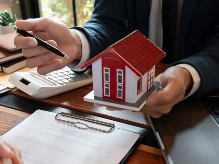 Debate esquenta com introdu&ccedil;&atilde;o de projeto de diminutas habita&ccedil;&otilde;es populares pela prefeitura