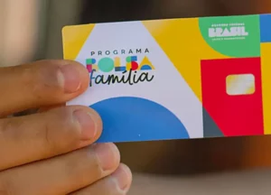 Bolsa Fam&iacute;lia Bloqueado: Motivos Comuns e Como Resolver de Forma R&aacute;pida
