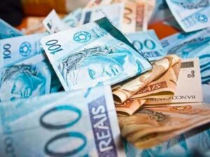Dinheiro não resgatado: Mais de 815 mil pessoas desconhecem valores acima de R$ 1.000 disponíveis para saque.