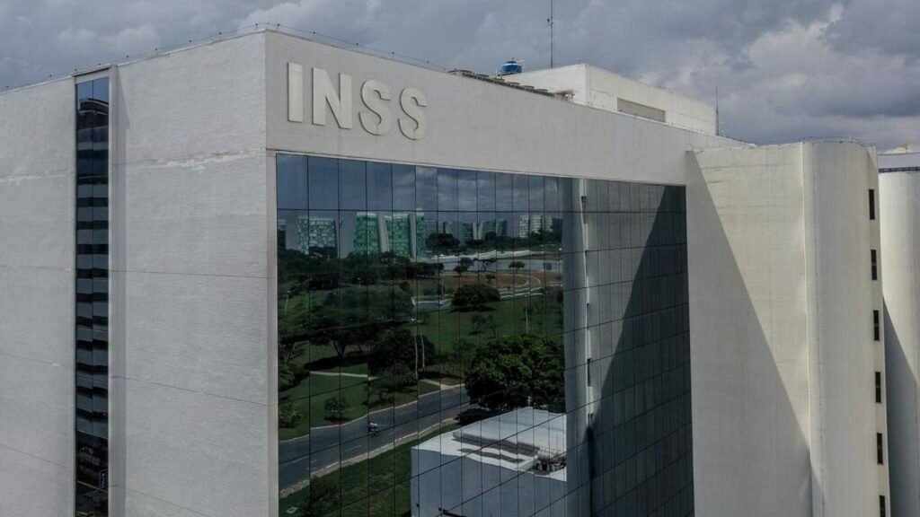 INSS libera auxílio de R$ 1.300; Veja quem recebe