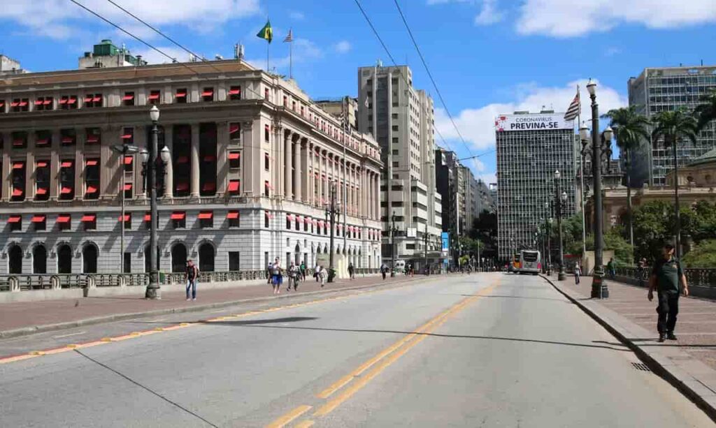 Como curtir o feriado em São Paulo sem gastar muito?