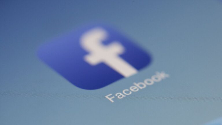 Governo pode multar Facebook em R$ 9,3 milh&otilde;es por ESTE motivo