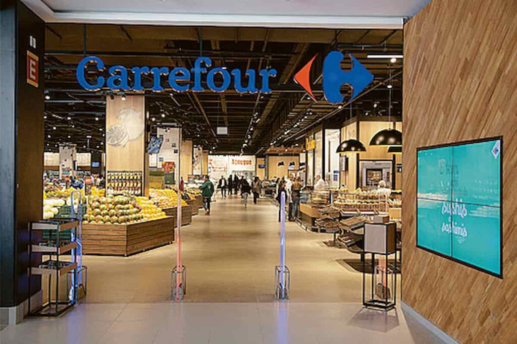 Lucro do Carrefour cai 59% no terceiro trimestre