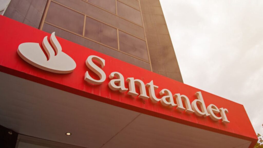 Santander surpreende clientes. Confira