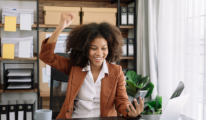 New PIX of R$ 823,66 for those who worked under a formal employment contract: Find out how to claim it!