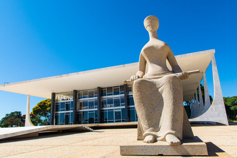 STF Postpones Judgment on FGTS Adjustment: What Does This Mean for Workers?