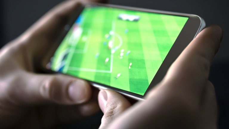 Cele mai bune aplicații pentru a urmări fotbal live